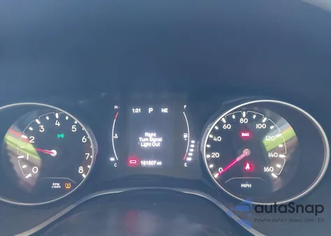 2018 Jeep Compass Latitude 4X4 из США, поврежденный, VIN 3C4NJDBB6JT355316